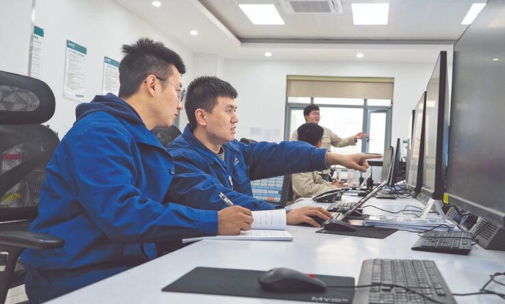 国网四川省电力公司：“三站”协作建强队伍 培养青年科技人才