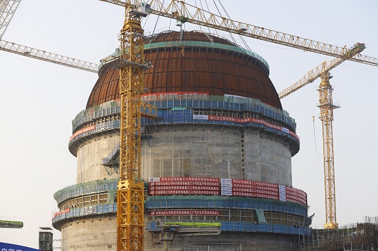 华能海南昌江核电3号机组内穹顶顺利吊装就位