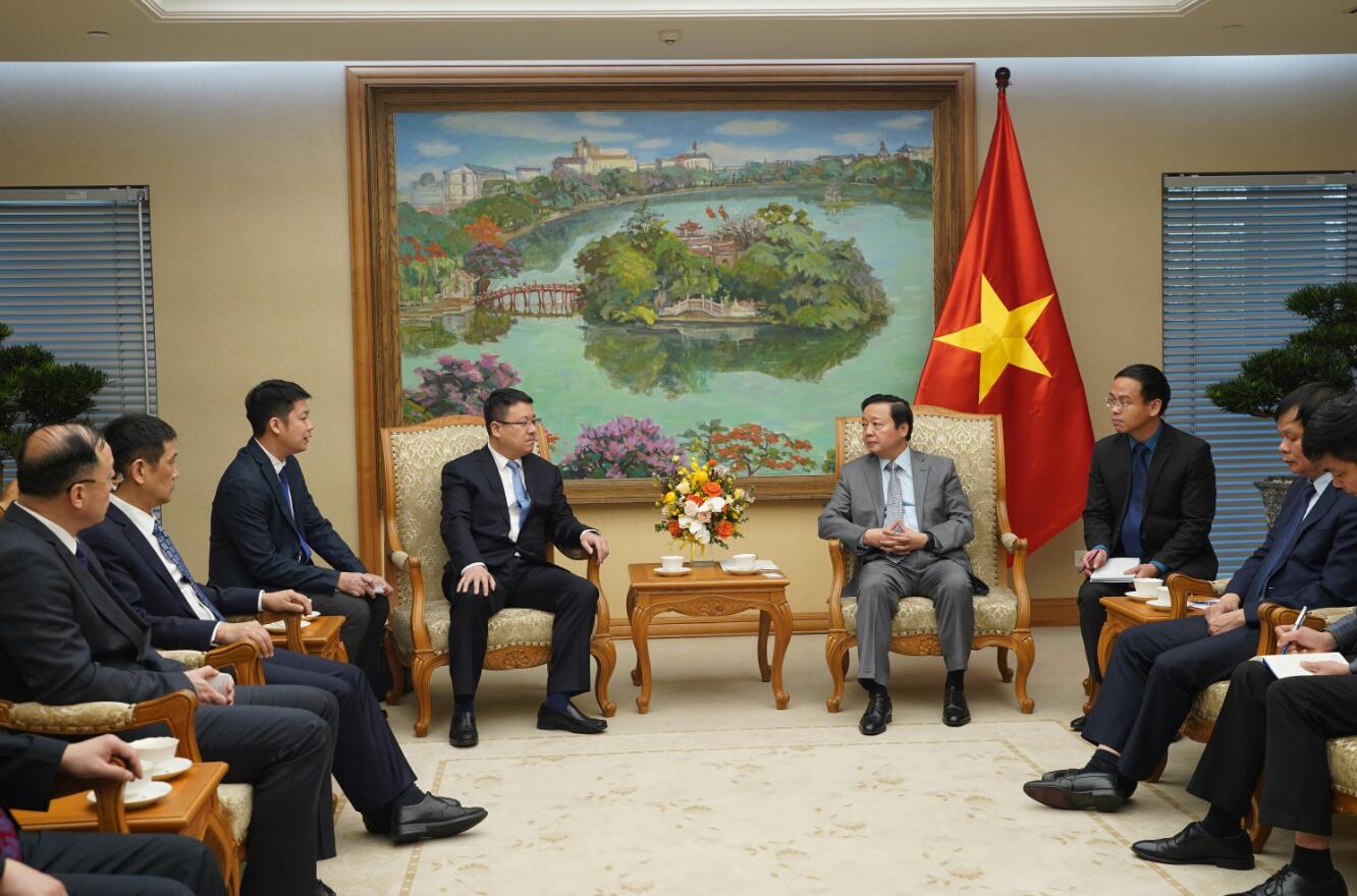 中国电建党委常委、副总经理王小军拜会越南政府副总理陈鸿河