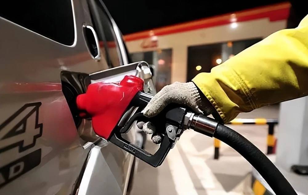 新一轮成品油调价上涨或成为定局，汽柴油即将迎来年内“第13涨”